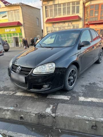 Volkswagen Jetta V 1.6 AT