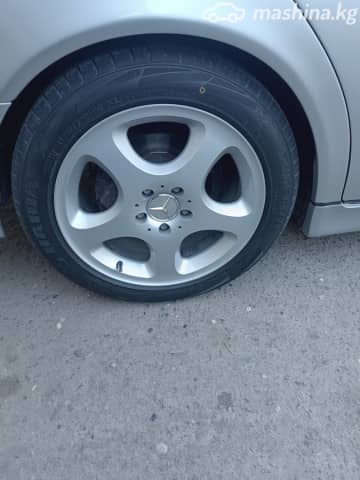 Mercedes-Benz E-Класс II (W210, S210) Рестайлинг 240 2.6 AT