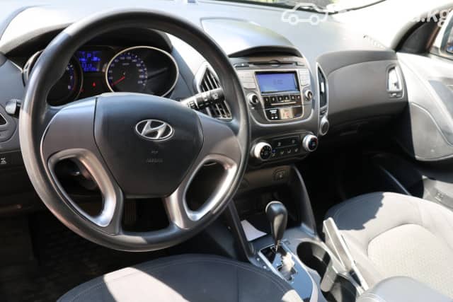 Hyundai Tucson II 2.0 AT 4WD