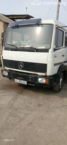 Mercedes-Benz Бортовой (4х2)