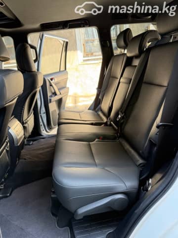 Lexus GX II Рестайлинг 2 460 4.6 AT 4WD