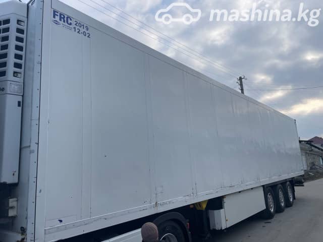 Schmitz Cargobull SKO