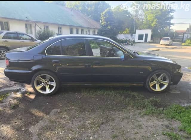 BMW 5 серии IV (E39) Рестайлинг 525i 2.5 MT