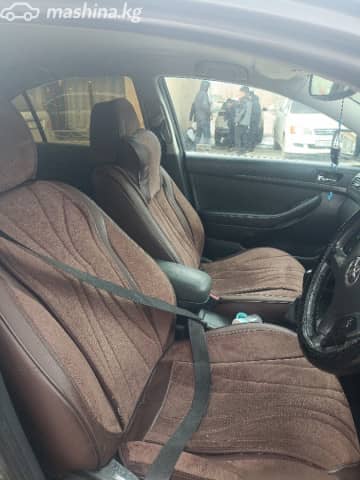 Toyota Avensis II 1.8 MT