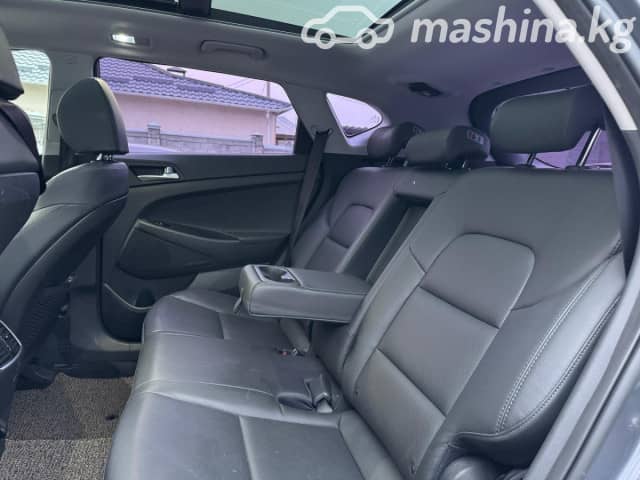 Hyundai Tucson III Рестайлинг 2.0d AT