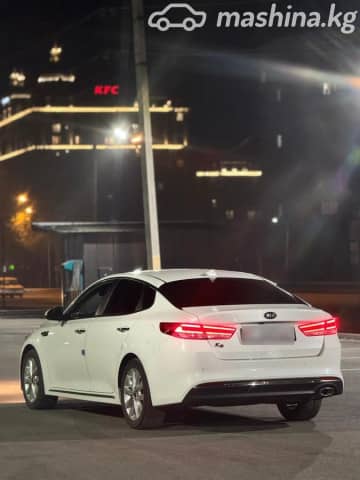 Kia K5 II 2.0 AT