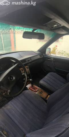 Mercedes-Benz W124 250 2.5d MT