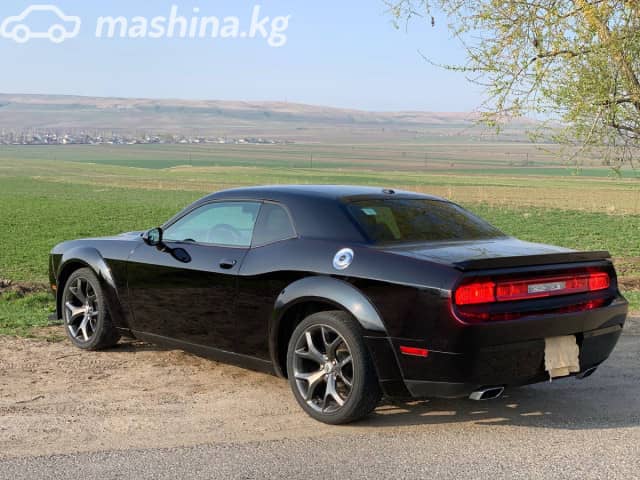 Dodge Challenger III Рестайлинг 3.6 AT