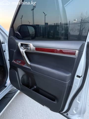Lexus GX II Рестайлинг 460 4.6 AT 4WD