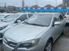 Toyota Corolla XI (E160, E170, E180) Рестайлинг 1 1.6 MT