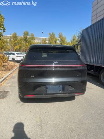 LiXiang L7 Рестайлинг 1.5hyb AT 4WD
