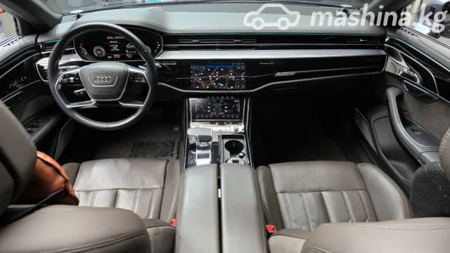 Audi A8 IV (D5) Long 55 TFSI 3.0 AT 4WD