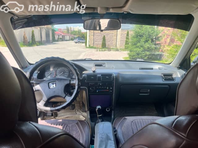 Honda Accord V 2.0 MT