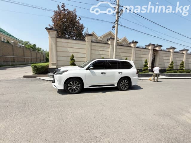 Lexus LX III