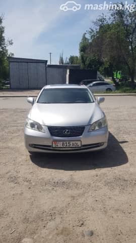 Lexus ES V