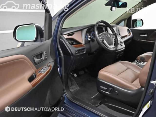 Toyota Sienna III Рестайлинг 2 3.5 AT 4WD