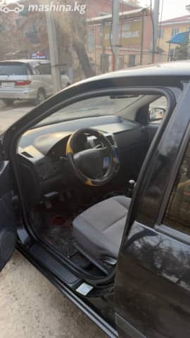 Hyundai Getz I Рестайлинг 1.4 MT