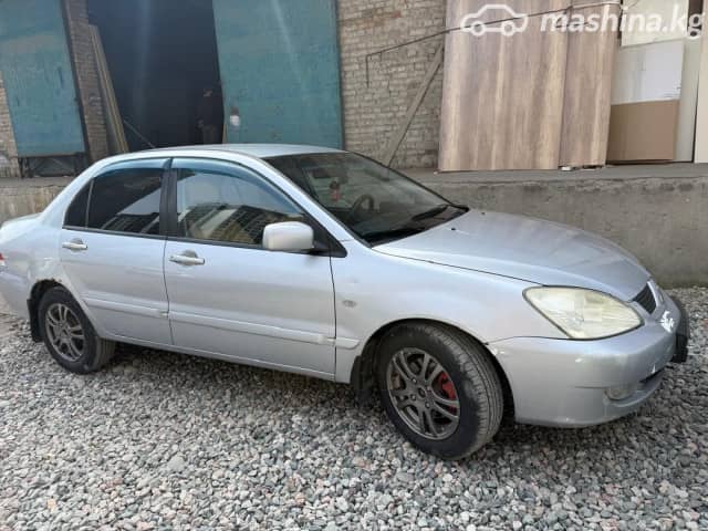 Mitsubishi Lancer IX Рестайлинг Classic 1.6 MT