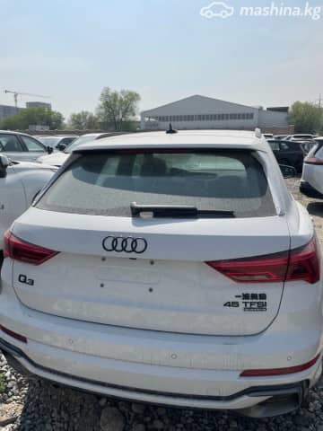 Audi Q3 II (F3) 45 TFSI 2.0 AT 4WD
