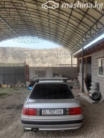 Audi 80 V (B4) 2.0 MT