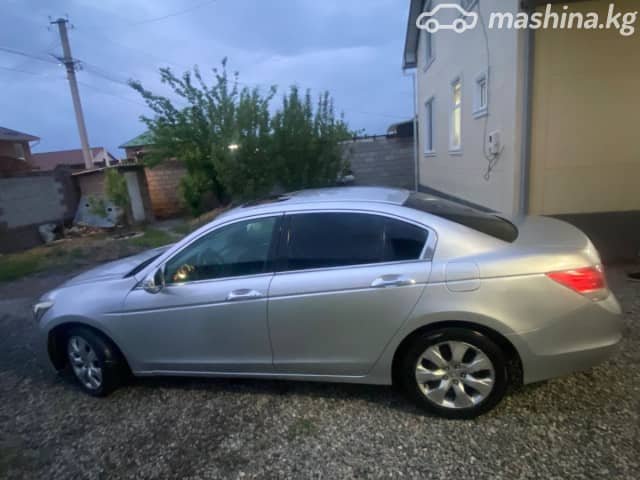 Honda Accord VII Рестайлинг 2.0 AT 4WD