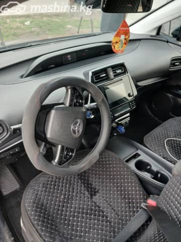 Toyota Prius IV Рестайлинг (XW50) 1.8hyb AT