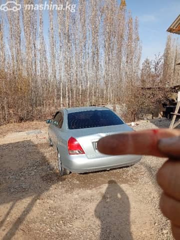 Hyundai Avante III 1.5 MT