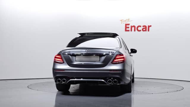 Mercedes-Benz E-Класс AMG V (W213) 53 AMG 3.0 AT 4WD