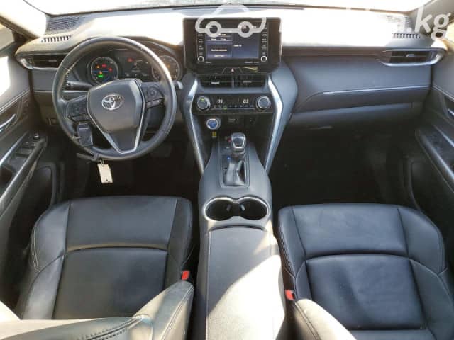 Toyota Venza II 2.5hyb CVT 4WD