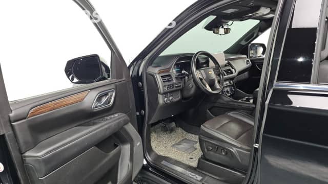 Chevrolet Tahoe V 6.2 AT 4WD