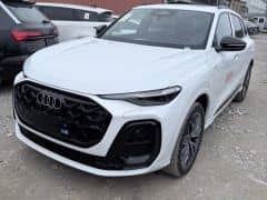 Audi Q5 III 40 TFSI 2.0 AMT 4WD