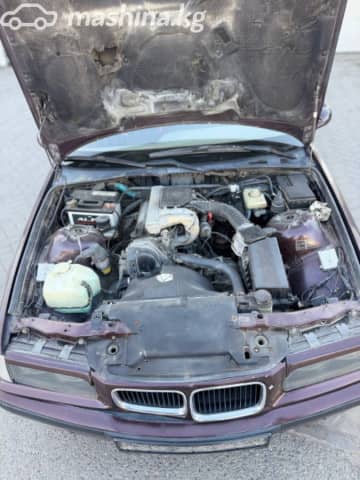 BMW 3 серии III (E36) 318i 1.8 MT