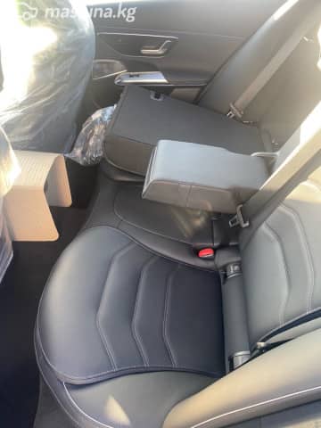 Mercedes-Benz E-Класс VI (W214, S214) 300 2.0 AT 4WD