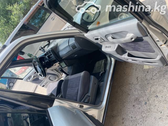 Toyota RAV4 I (XA10) 2.0 AT 4WD