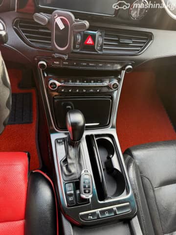 Hyundai Grandeur VI 3.0 AT