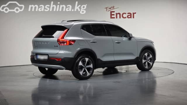 Volvo XC40 I 2.0 AT 4WD