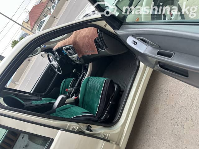 Mazda Tribute I 2.3 MT 4WD