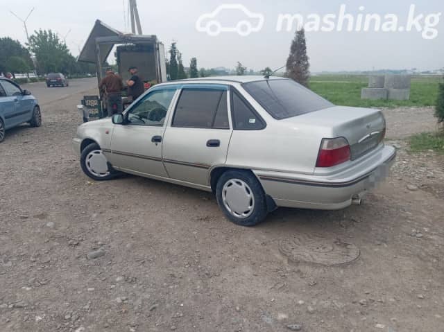 Daewoo Nexia I 1.5 MT