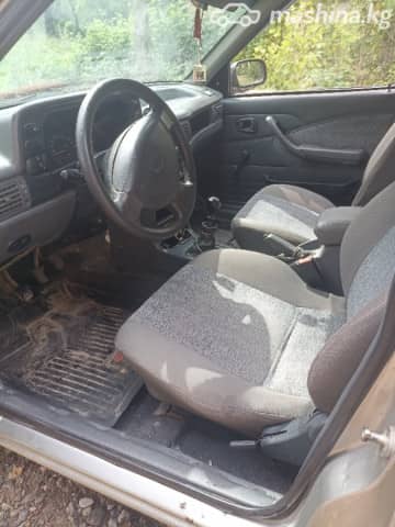 Daewoo Nexia I 1.5 MT