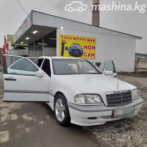 Mercedes-Benz C-Класс I (W202) Рестайлинг 240 2.6 MT