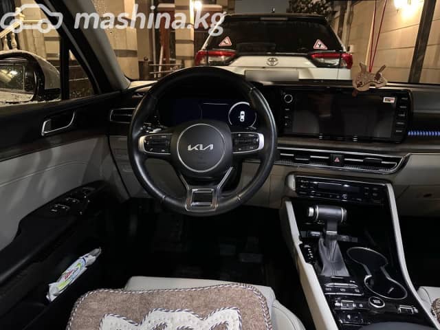 Kia K5 III 2.5 AT