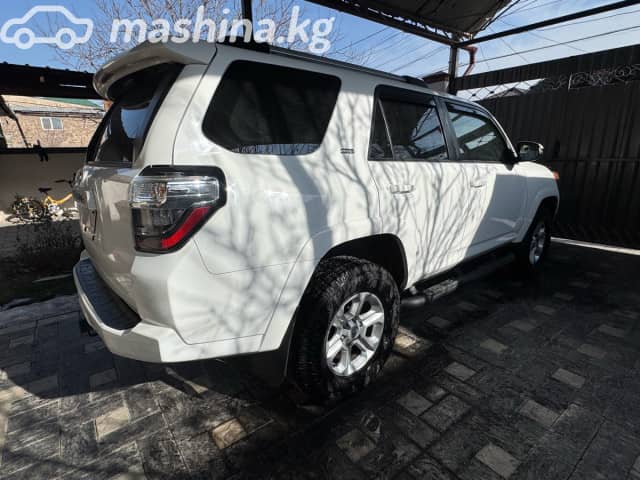 Toyota 4Runner V Рестайлинг 4.0 AT 4WD