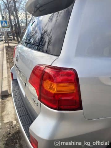 Toyota Land Cruiser 200 Series Рестайлинг 1 4.5d AT 4WD