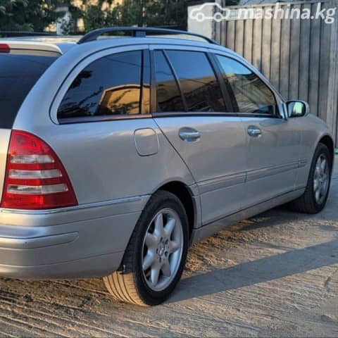 Mercedes-Benz C-Класс II (W203) 240 2.6 AT 4WD