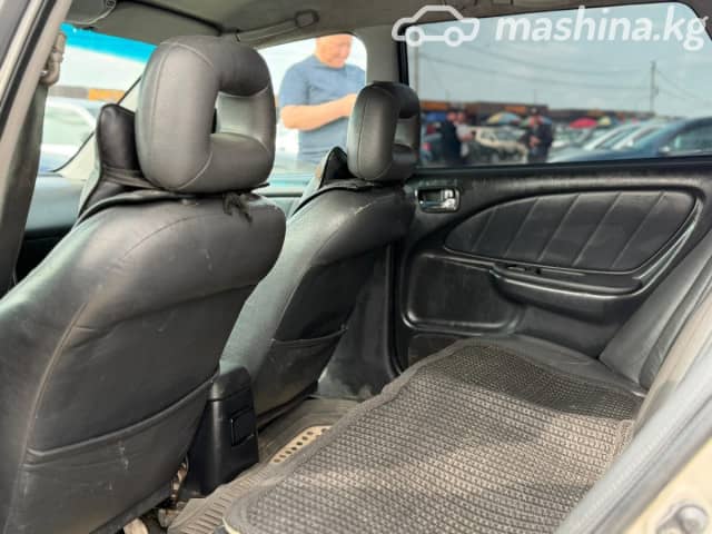 Toyota Avensis I Рестайлинг 2.0d MT