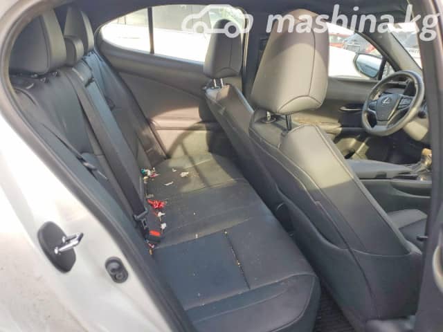 Lexus UX I 250h 2.0hyb CVT 4WD