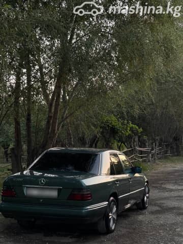 Mercedes-Benz E-Класс I (W124) 200 2.0 MT