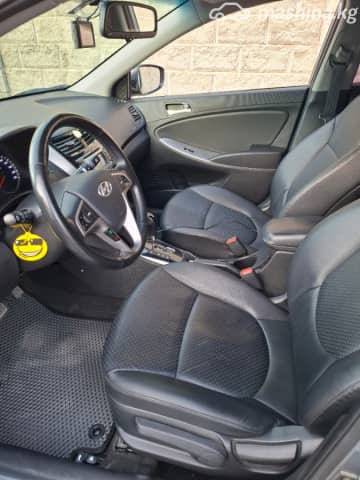 Hyundai Accent IV