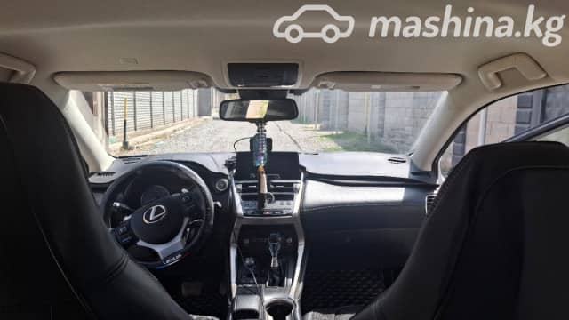 Lexus NX I Рестайлинг 300 2.0 AT