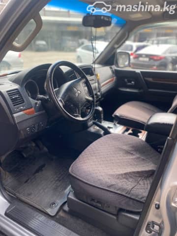 Mitsubishi Pajero IV 3.0 AT 4WD